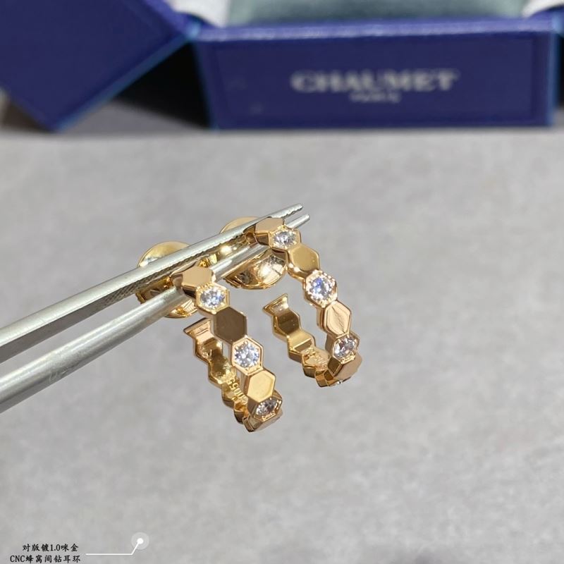 Chaumet Earrings - Click Image to Close